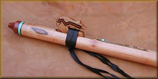 ambrosia-figured-maple-bear-flute-01.jpg (27149 bytes)
