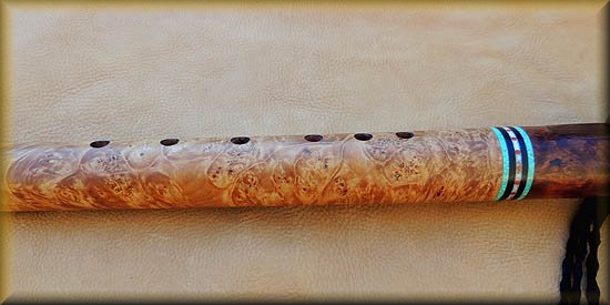 burl-buffalo-inlay-flute-0005.jpg (29478 bytes)